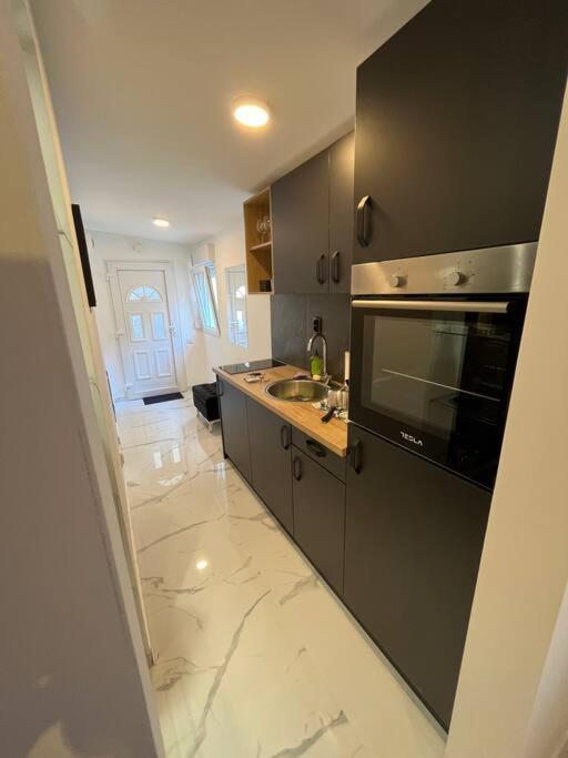 Lovely Apartment In City Center . Belgrade Exterior photo