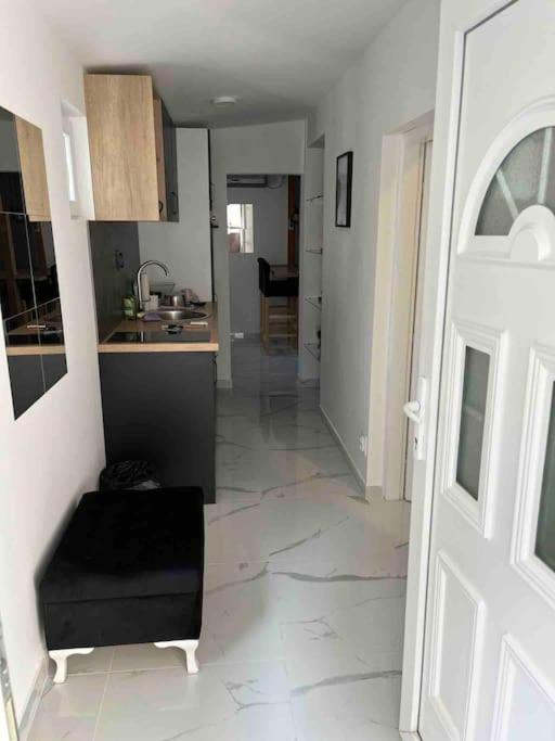 Lovely Apartment In City Center . Belgrade Exterior photo